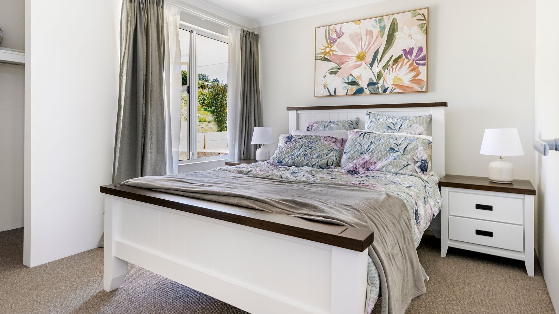 4 bedrooms, free WiFi, bed sheets