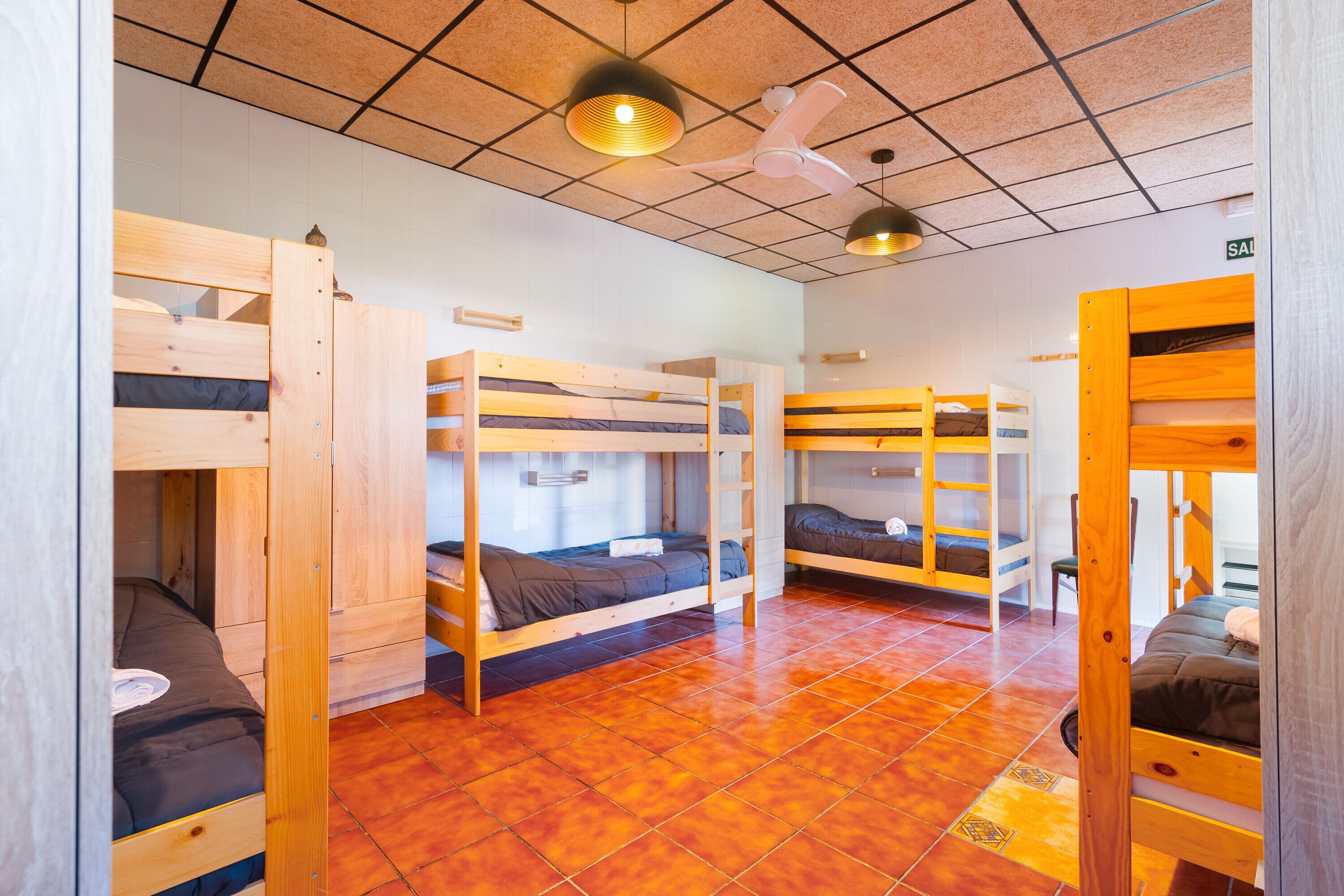 10 bedrooms, iron/ironing board, free WiFi, bed sheets