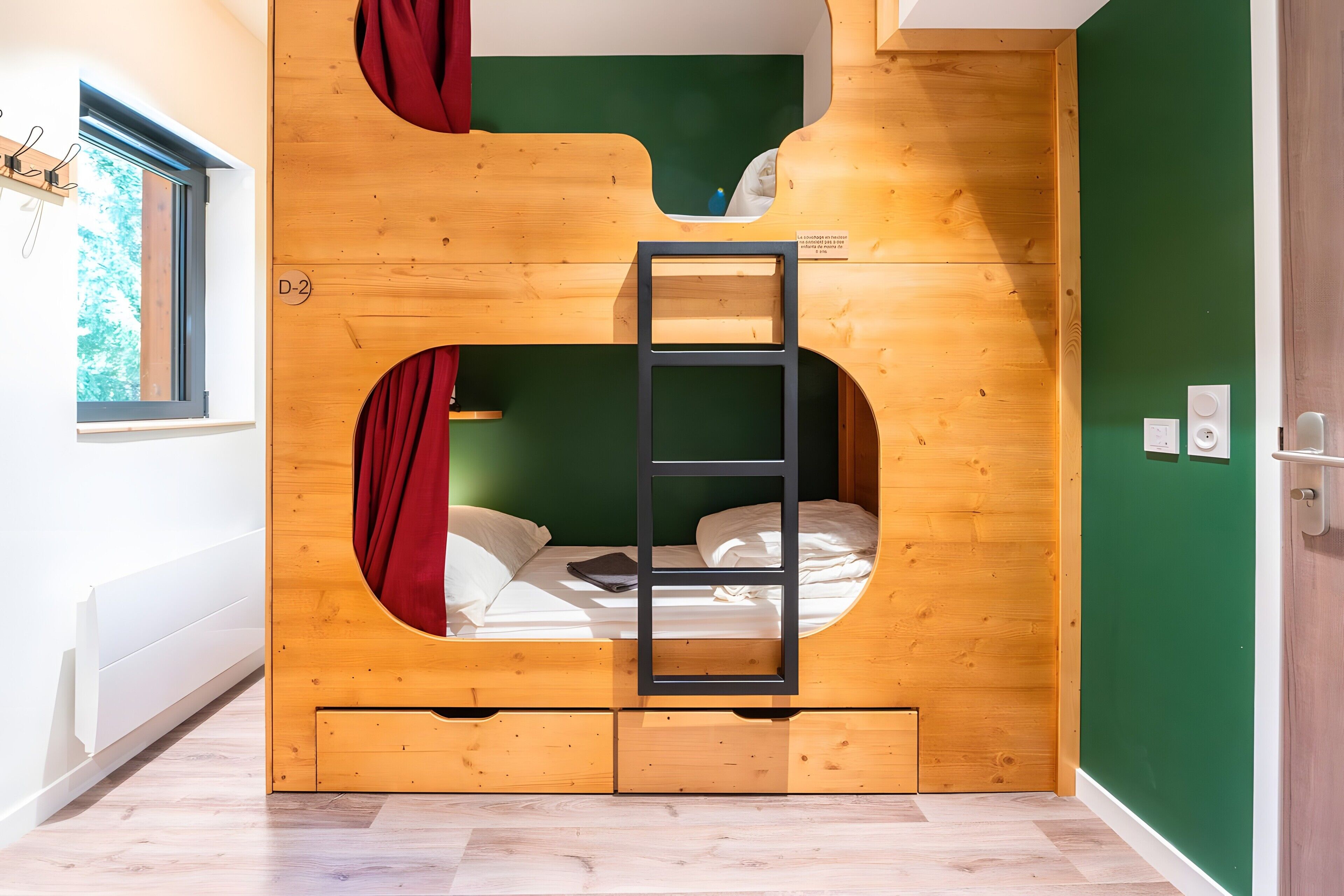 4 sovrum, strykjärn/strykbräda, gratis wi-fi och sängkläder