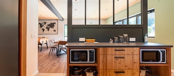 L'Hostel Des Combes – De Sfeer van een Hostel & het Comfort van een Hotel