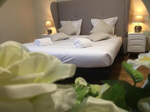 6 habitaciones, tabla de planchar con plancha y wifi gratis 