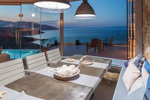Dining - Villa 'Lina Syros' with Sea View, Wi-Fi and Air Conditioning (Syros)