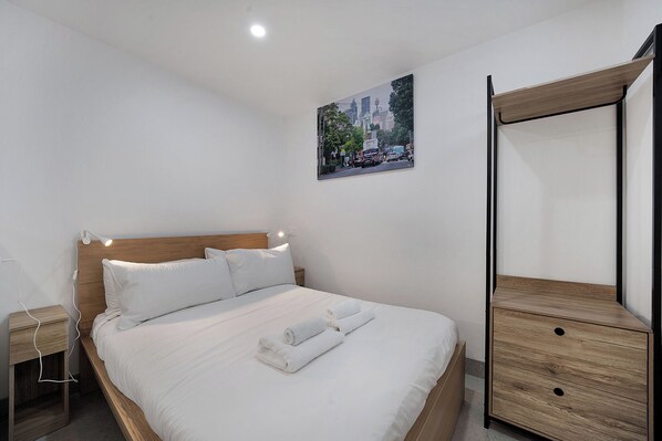 1 bedroom, iron/ironing board, WiFi, bed sheets