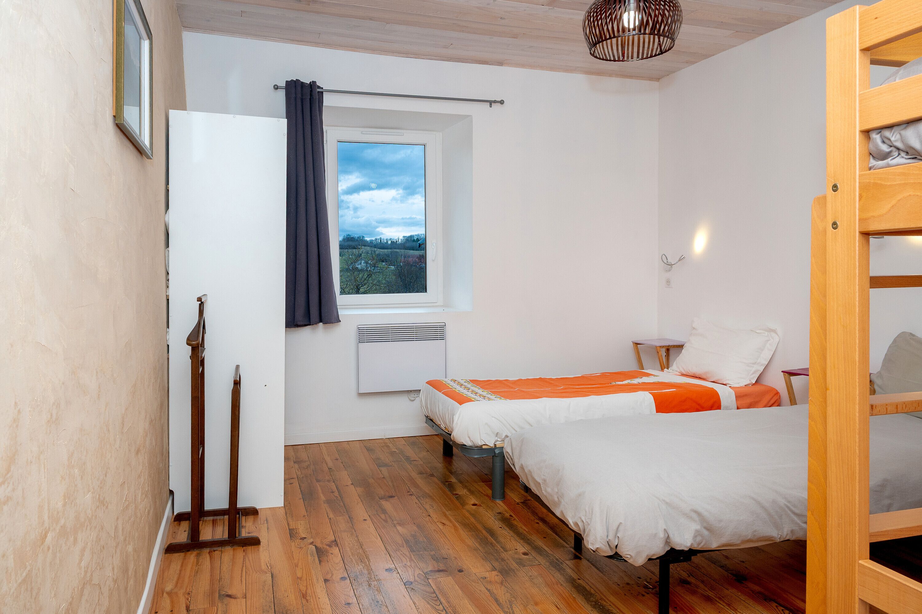 3 habitaciones y ropa de cama 