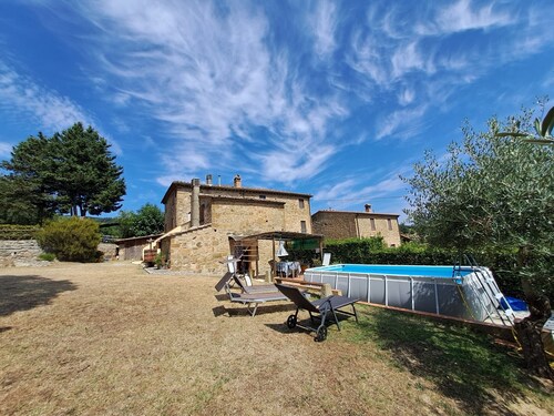 Cottage 'Vinombrosa' with Private Pool, Wi-Fi and Air Conditioning