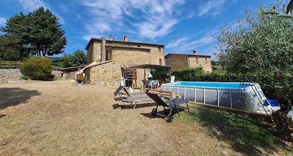 Cottage 'Vinombrosa' with Private Pool, Wi-Fi and Air Conditioning