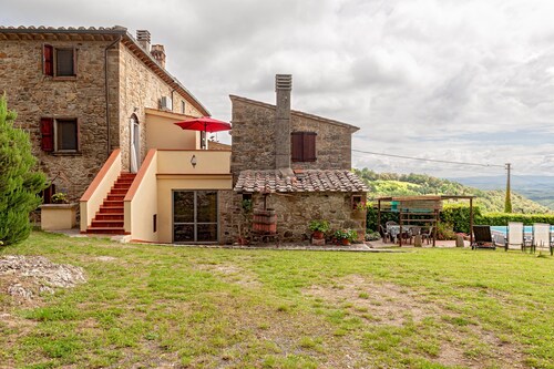 Cottage 'Vinombrosa' with Private Pool, Wi-Fi and Air Conditioning