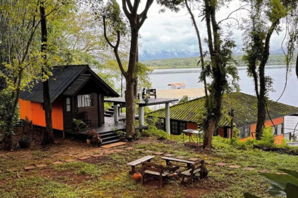 Deluxe Lake View