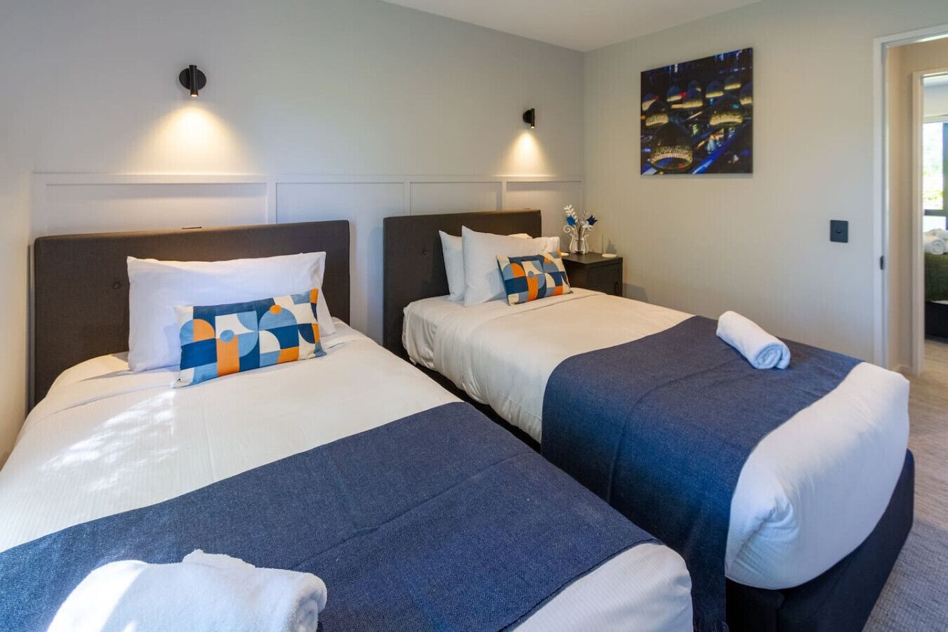 2 bedrooms, iron/ironing board, free WiFi, bed sheets