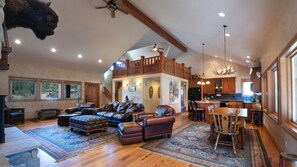 スマートテレビ、暖炉