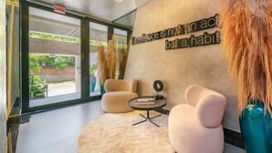 Unclassified image, 5 of 40, button - Apartamento com 02 Dormitórios em Canto Grande (Bombinhas)