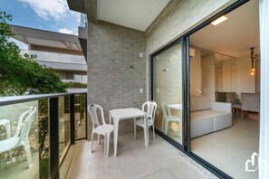 Khu ẩm thực ngoài trời