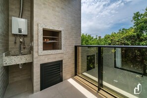 Terrace/patio - Apartamento com 02 Dormitórios em Canto Grande (Bombinhas)