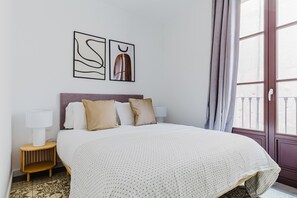 2 habitaciones, tabla de planchar con plancha, wifi y ropa de cama 
