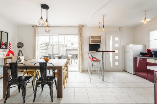 Maison de vacances cosy avec terrasse privée, idéale pour famille ou amis – 6 personnes