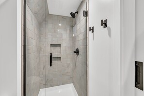 Shower, hair dryer, towels, soap - Modern 4 Bedroom A-Frame on 21 Private Acres (Ooltewah)