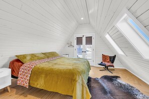 4 soveværelser, skrivebord, strygejern/strygebræt, Wi-Fi