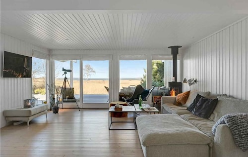 Lovely summer house by Arresø