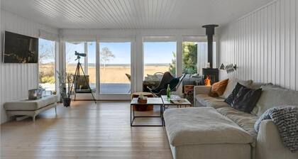 Lovely summer house by Arresø