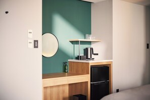 Studio – basic, byutsikt | Skrivebord og wi-fi (inkludert)