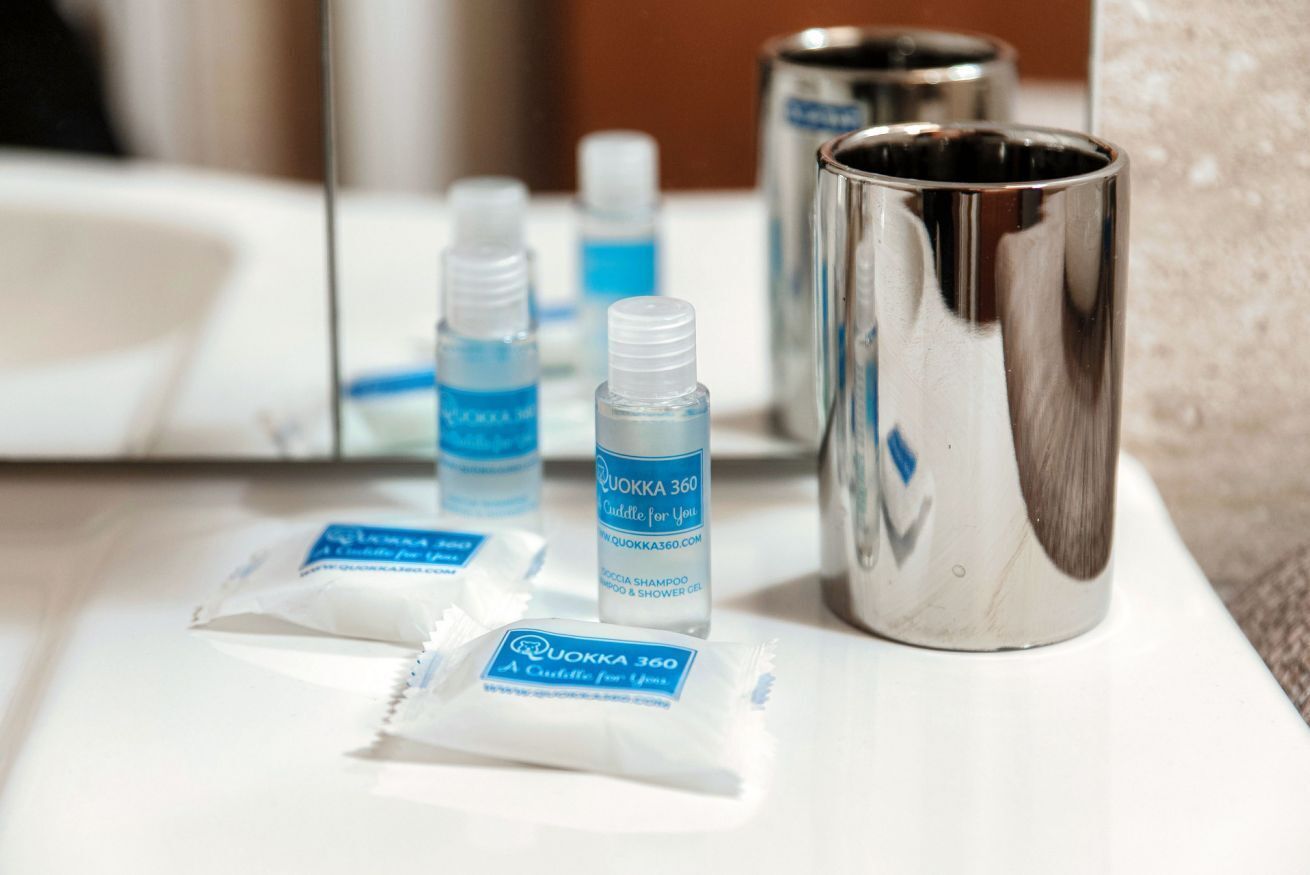 Bathroom amenities