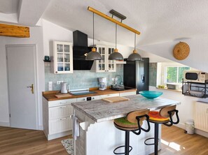 Uklassifisert bilde, 4 av 36, knapp