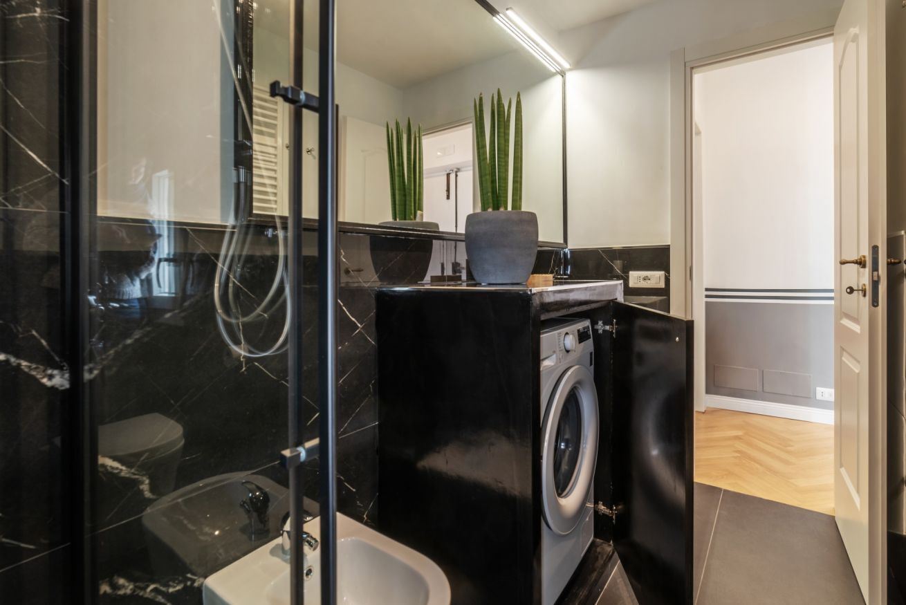 Dusche, Haartrockner, Bidet