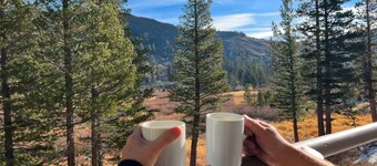 Charming studio in Kirkwood w/hot tub and wifi