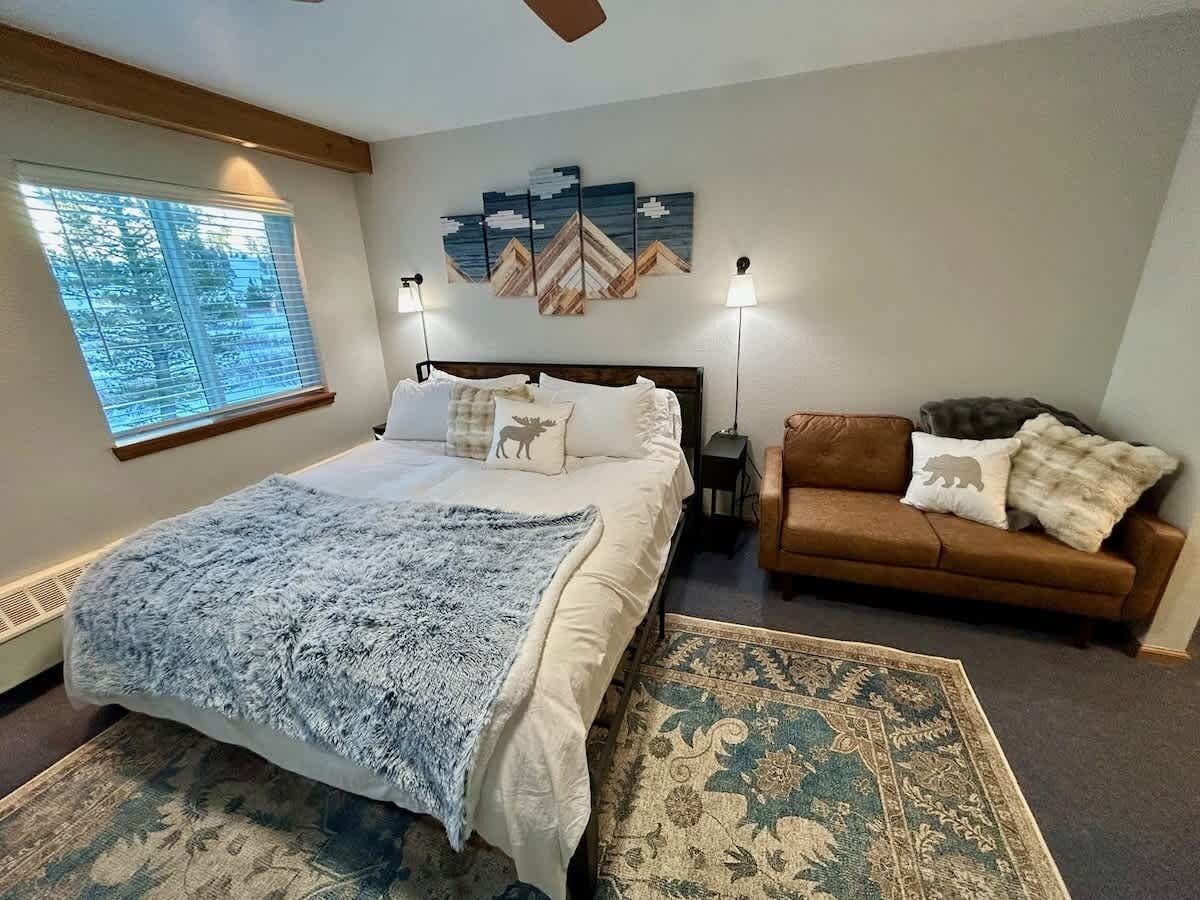 1 dormitorio, tabla de planchar con plancha, wifi gratis y ropa de cama