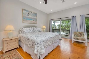 5 makuuhuonetta, silitysrauta/-lauta, ilmainen Wi-Fi, vuodevaatteet