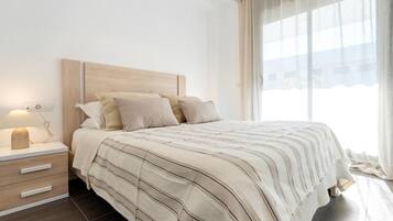 2 chambres, fer et planche Ă repasser, accĂšs Internet, draps fournis