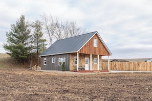Exterior - Peaceful Valley Retreat (Sugarcreek)
