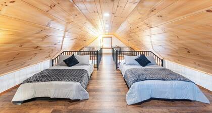 Peaceful Valley Retreat