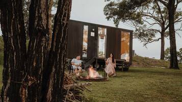 Enceinte de lâhĂ©bergement