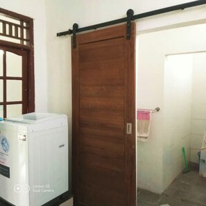 Interior - Welcoming house with AC in vibrant Jakarta (Daerah Khusus Ibukota Jakarta)