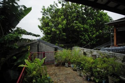 Welcoming house with AC in vibrant Jakarta