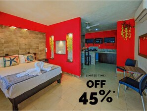 2 slaapkamers, een bureau, een strijkplank/strijkijzer, reisbedje