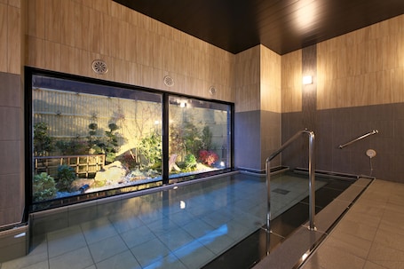 Public bath. Hotel Route Inn Ginan -Kokudo 21gou-