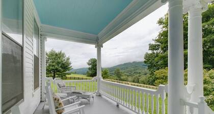 Grand Historic Estate w/ Hot Tub + Amazing Views