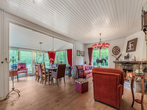 Fairytale holiday home in the forest