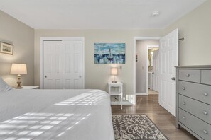 3 habitaciones, escritorio, tabla de planchar con plancha y wifi 