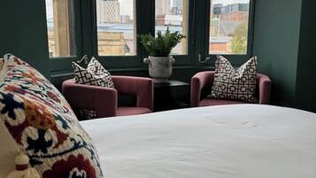 Ferros/tábuas de passar roupa, Wi-Fi de cortesia, roupa de cama
