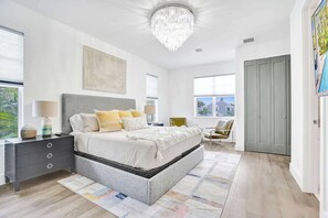 4 chambres, bureau, fer et planche à repasser, Wi-Fi