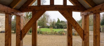 19th Century House, Private Parking, nr Painswick