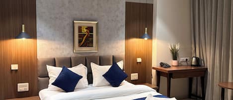 Suite Room | Soundproofing, free WiFi