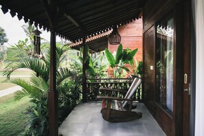 Deluxe Double Room, Patio, Pool View