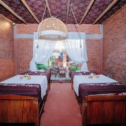 Couples treatment room(s), Turkish bath/hammam, body treatments