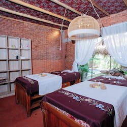 Couples treatment room(s), Turkish bath/hammam, body treatments