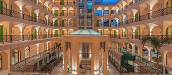 Anaya Azana Hotel & Villa Tawangmangu