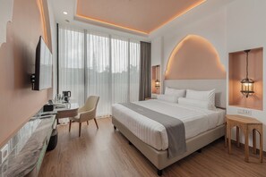 Front of property - Anaya Azana Hotel & Villa Tawangmangu (Salam)